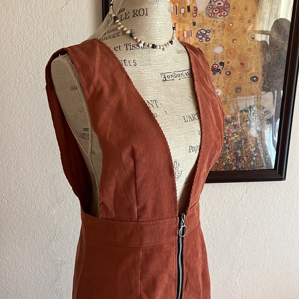 SHIEN corduroy front zip 70s Read, rust colored dress Medium, midi